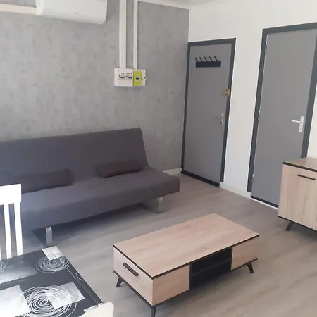 Apartment Bien Equipe